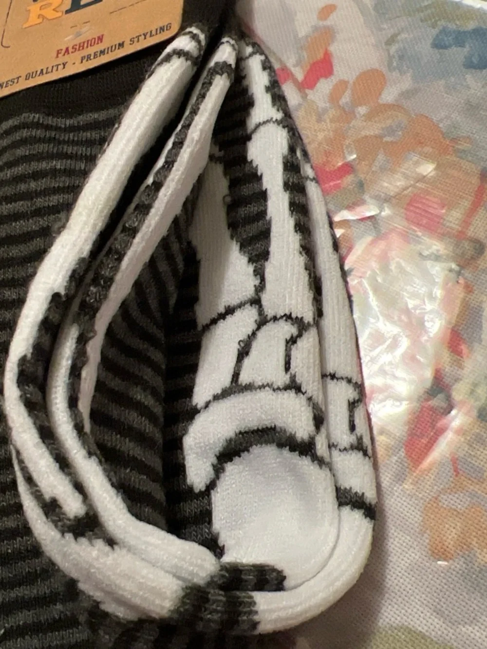 Vintage Men’s Black & Gray Striped Crew Socks